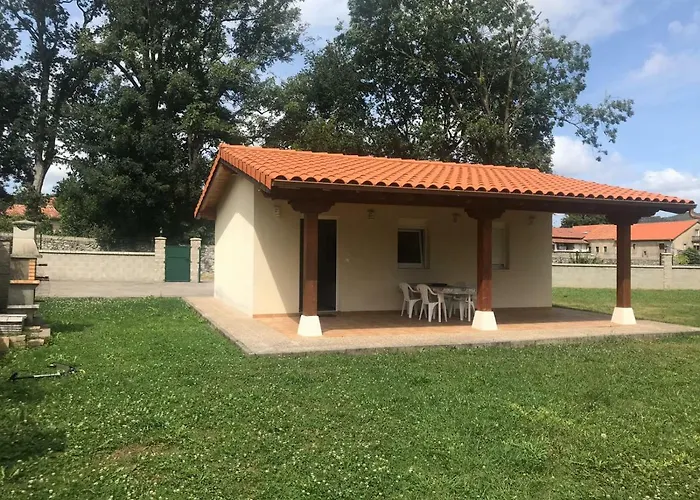 Casa Individual Barrio Las Escuelas